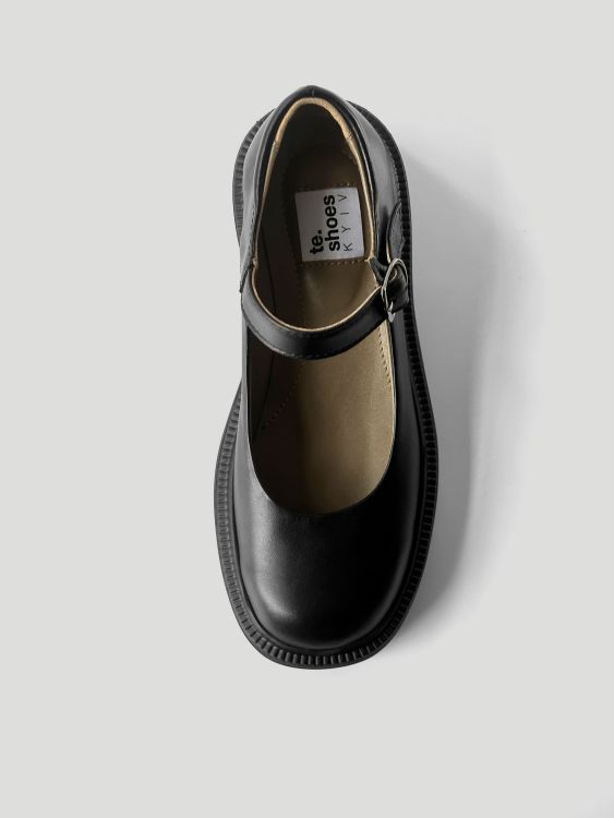 Black shoes Mriya