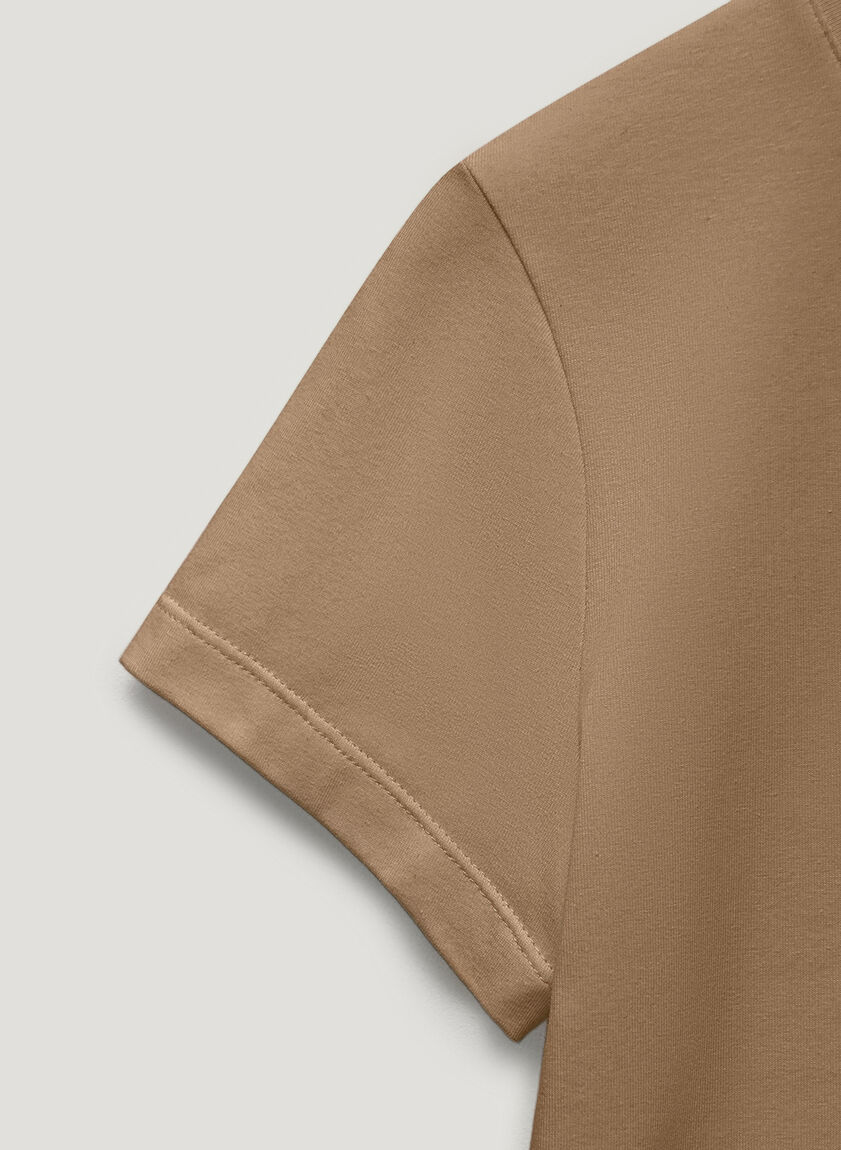 Футболка бежева slim fit