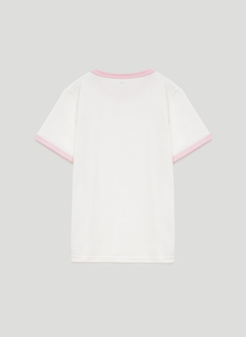 White T-shirt with embroidered chestnut on chest