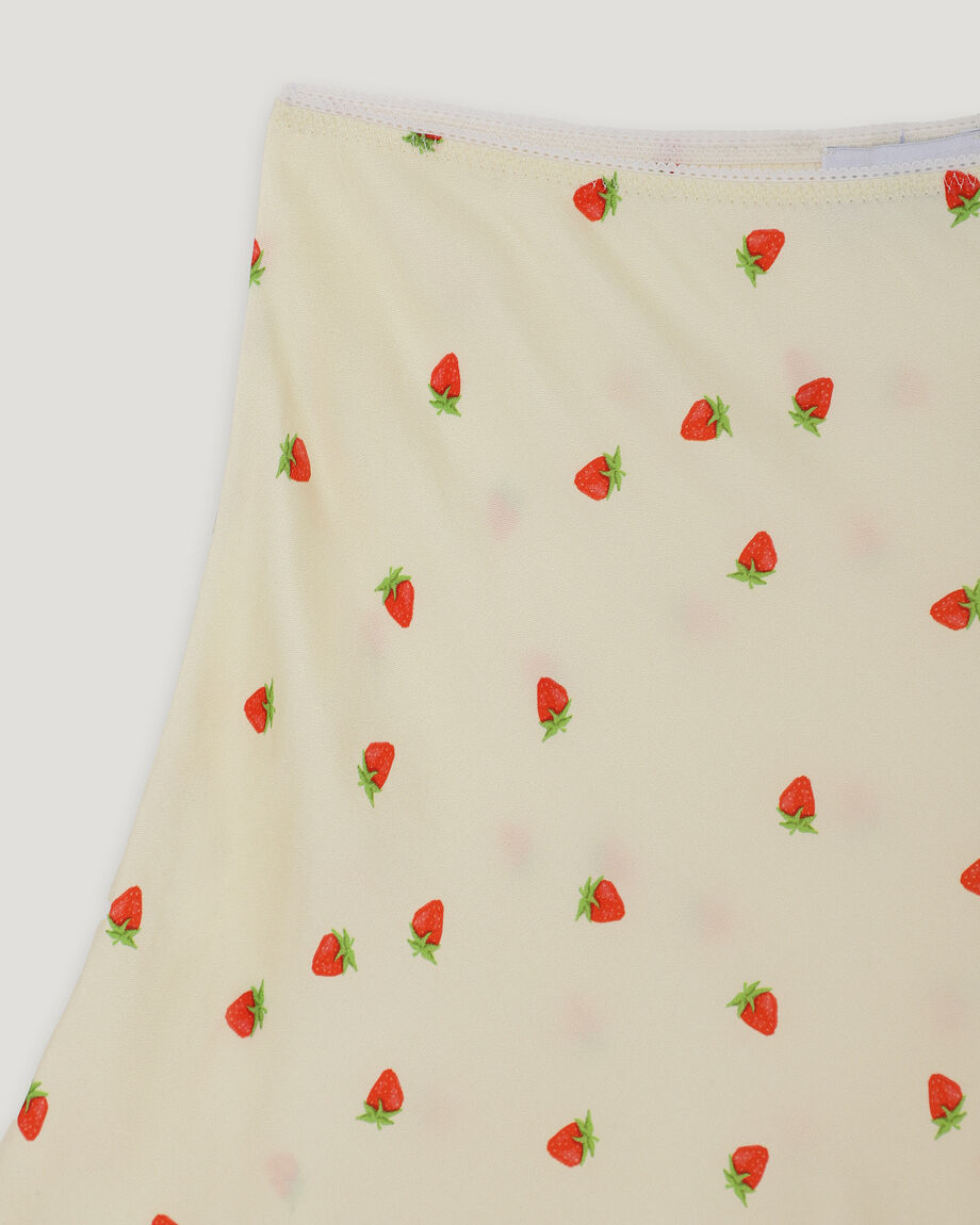 Milky Mini Skirt in Strawberry Print
