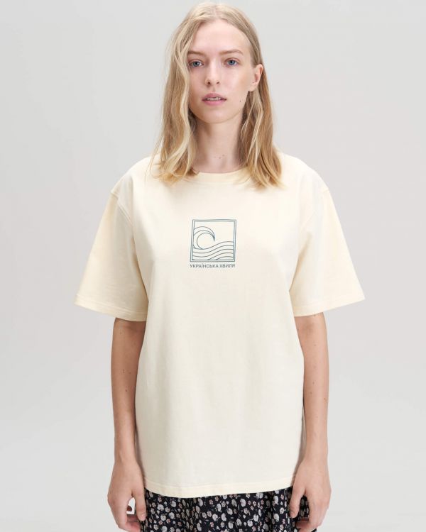 Молочна футболка унісекс "Українська хвиля"