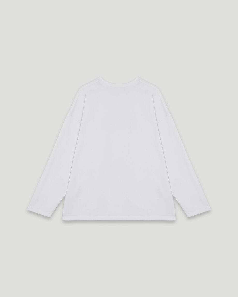 Dense oversized white longsleeve “Yangol”