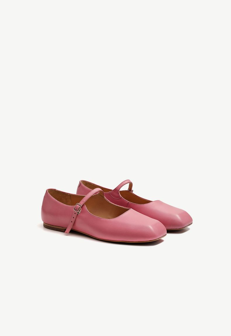 Pink Mary Jane with square toe