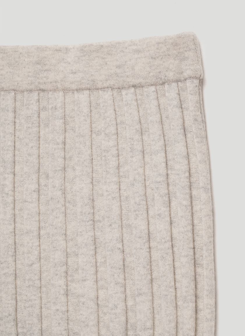 Gray pencil skirt 30% cashmere