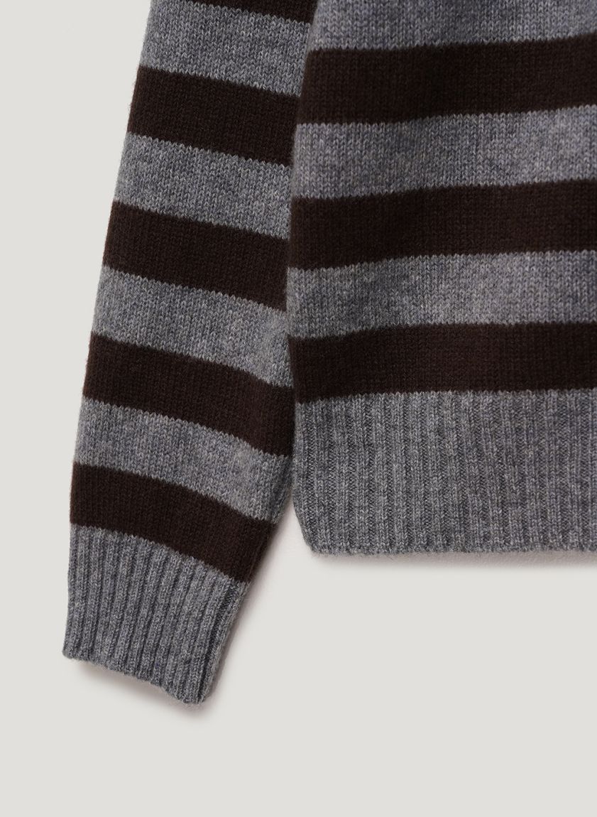 Gray-brown striped sweater 30% cashmere