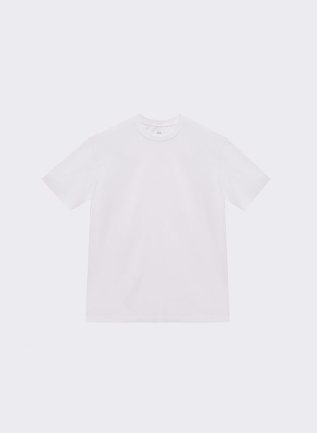 White oversized T-shirt