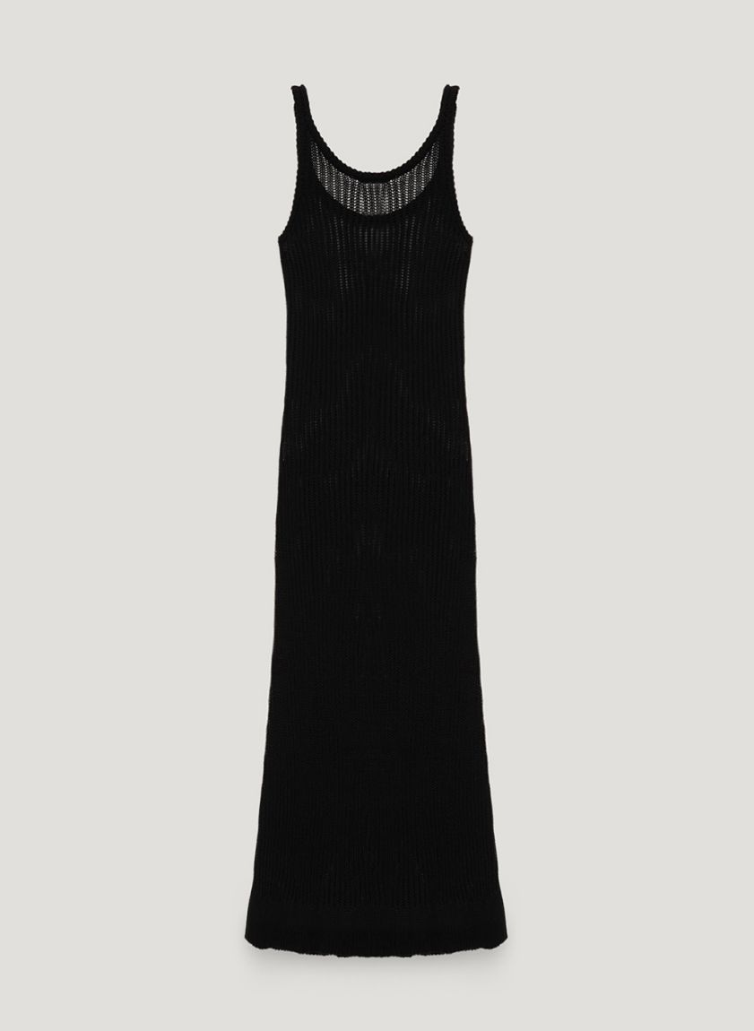 Black knitted midi dress