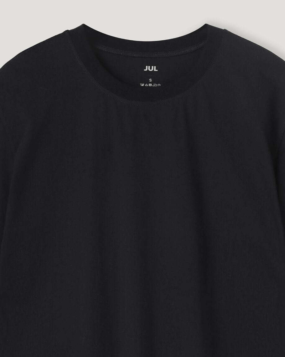 Men’s T-shirt in Black