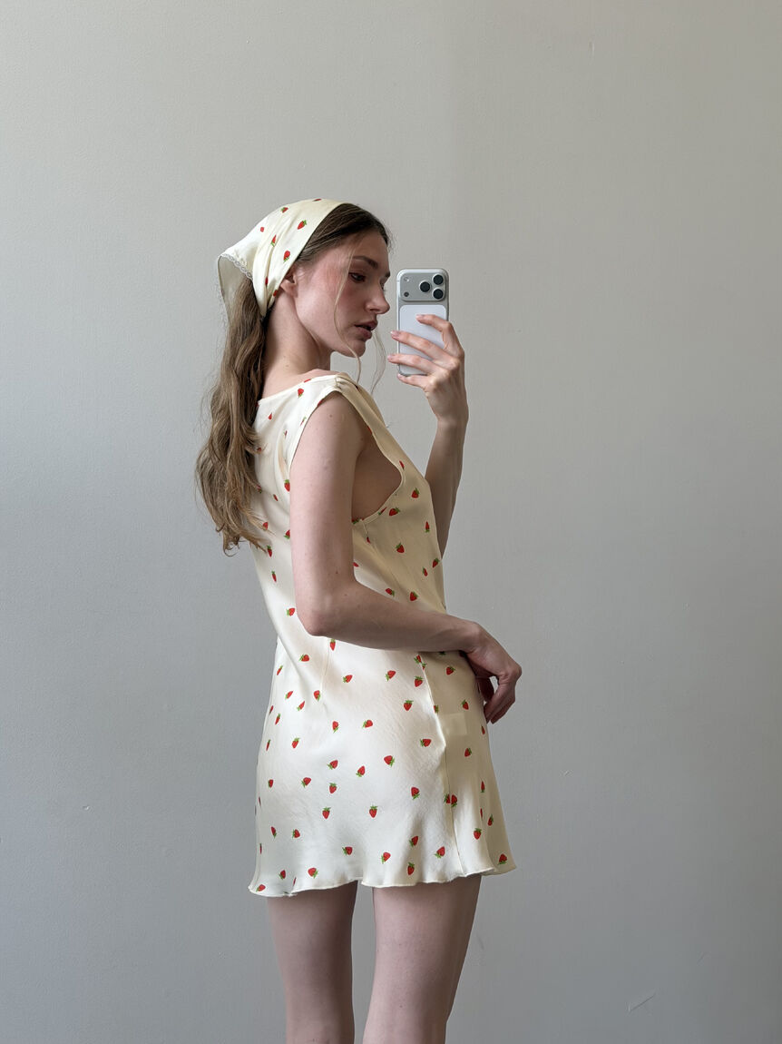 Strawberry Print Scarf
