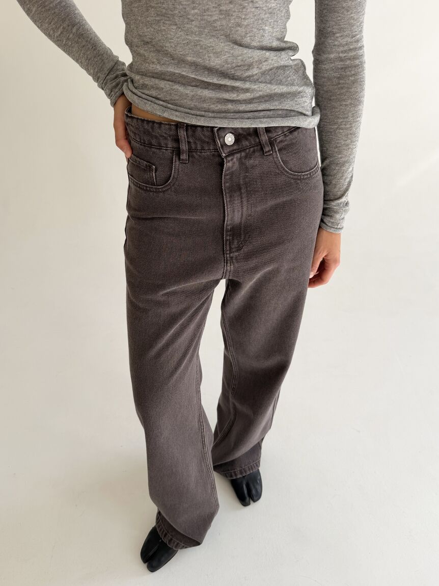 Wide-Leg Jeans Brown