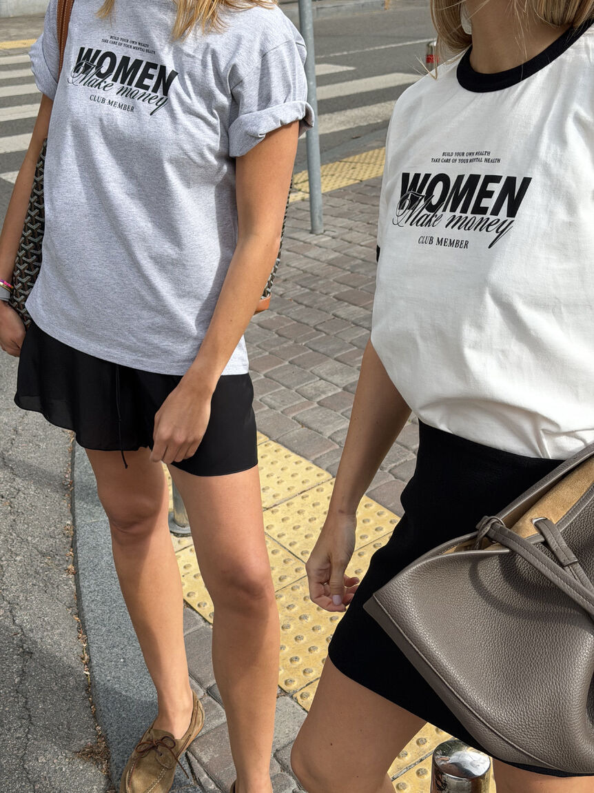 Футболка сіра oversize “Women make money”
