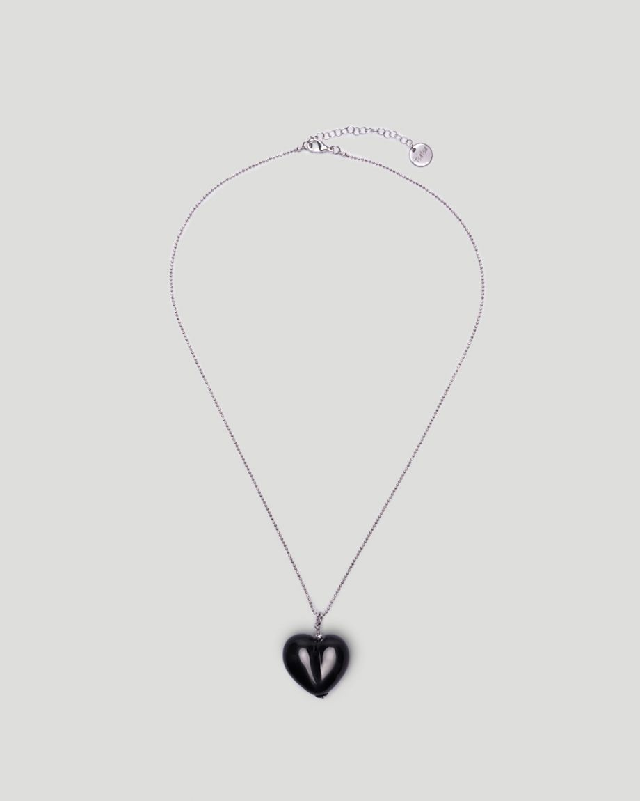 Neck chain Your heart black