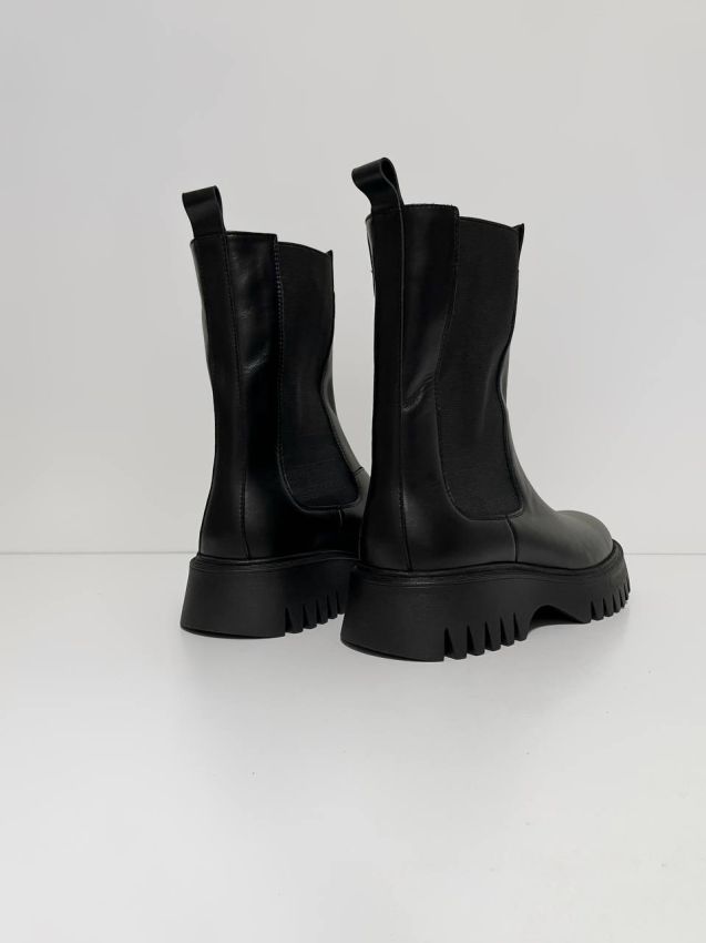 Leather high chelsea boots Riley