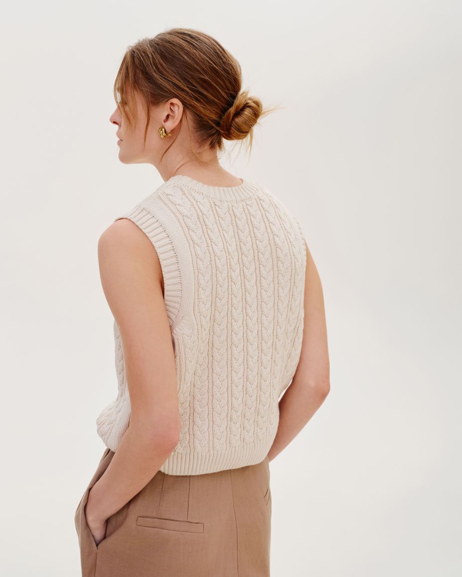 Beige knitted vest