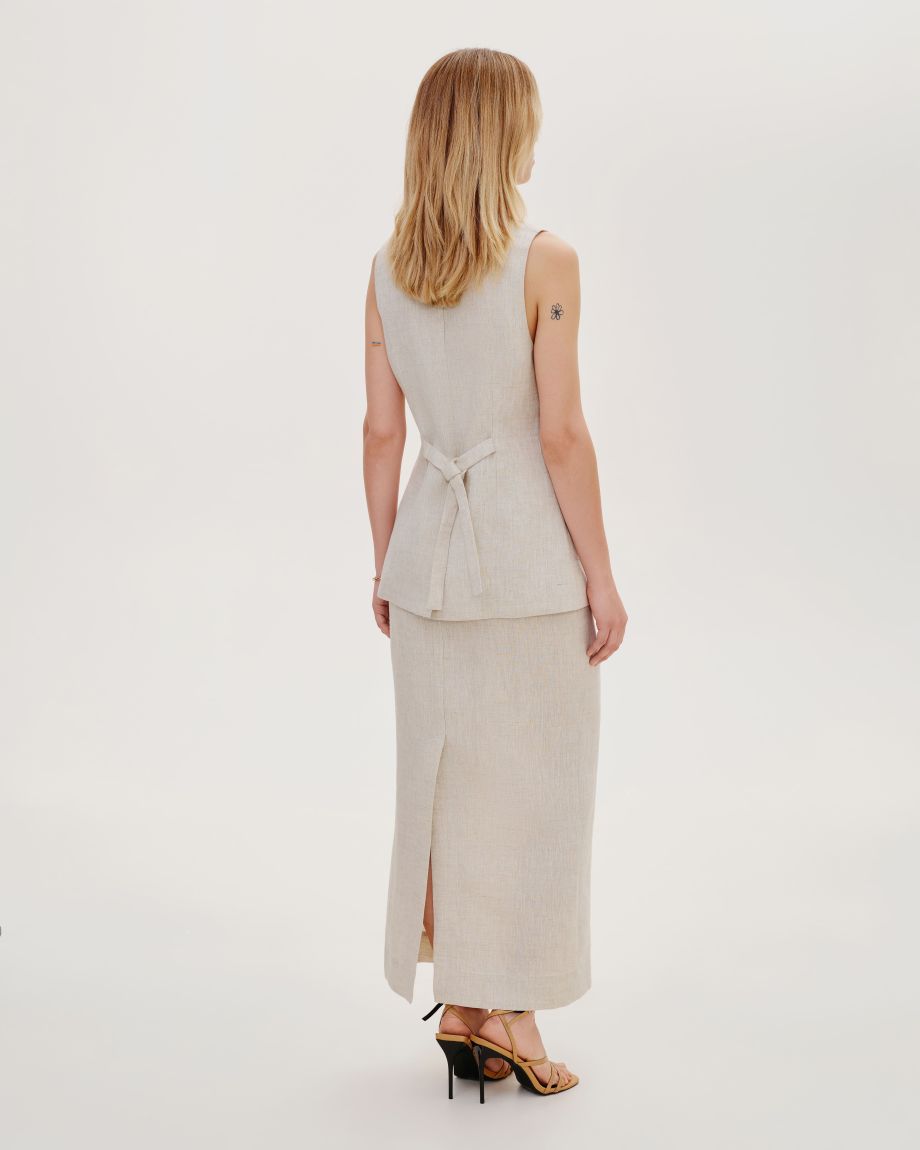 Beige linen vest with patch pockets