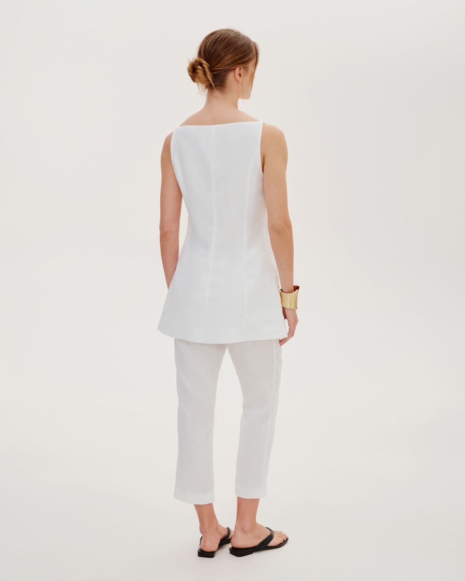 Milk linen elongated vest