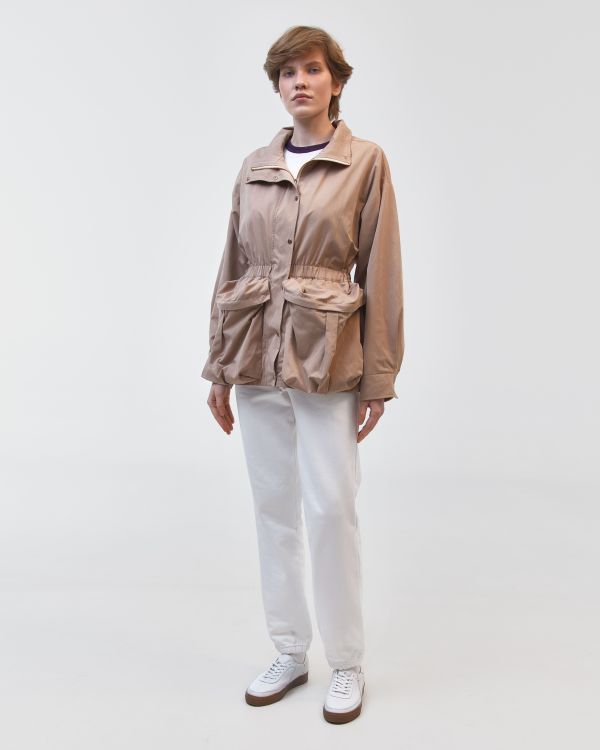 Beige fitted jacket