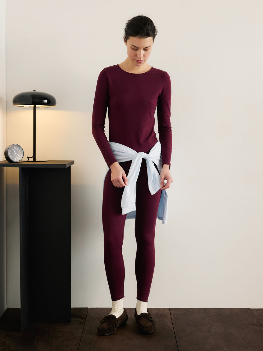 Burgundy knit leggings