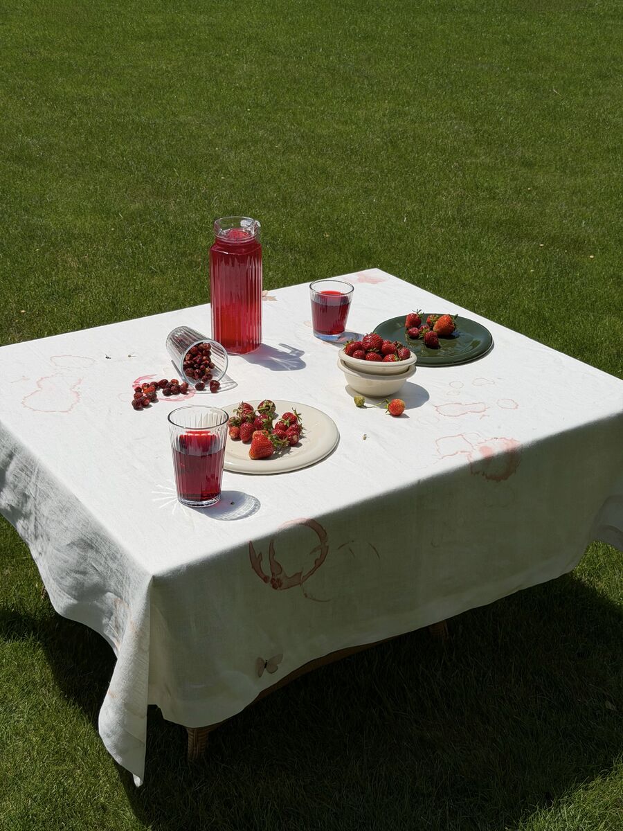 GRANNY’S GARDEN tablecloth