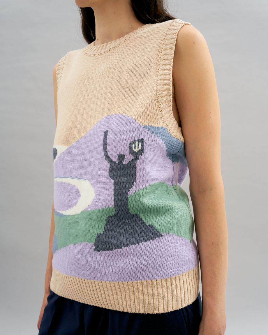 Knitted vest with print "The Motherland Monument"