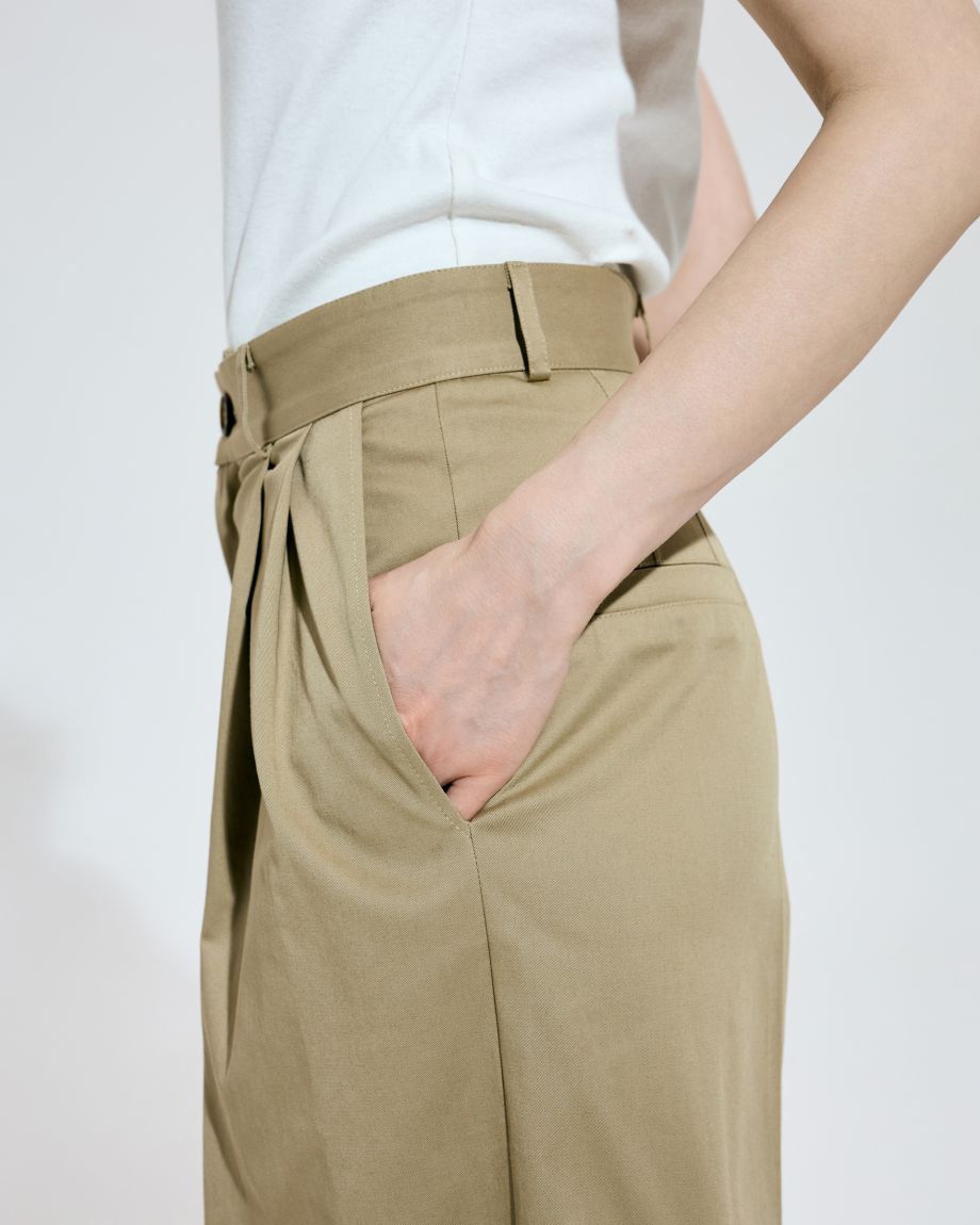 Wide beige pants