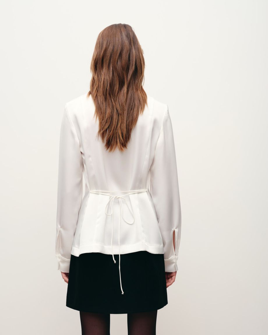 Milk blouse with a belt