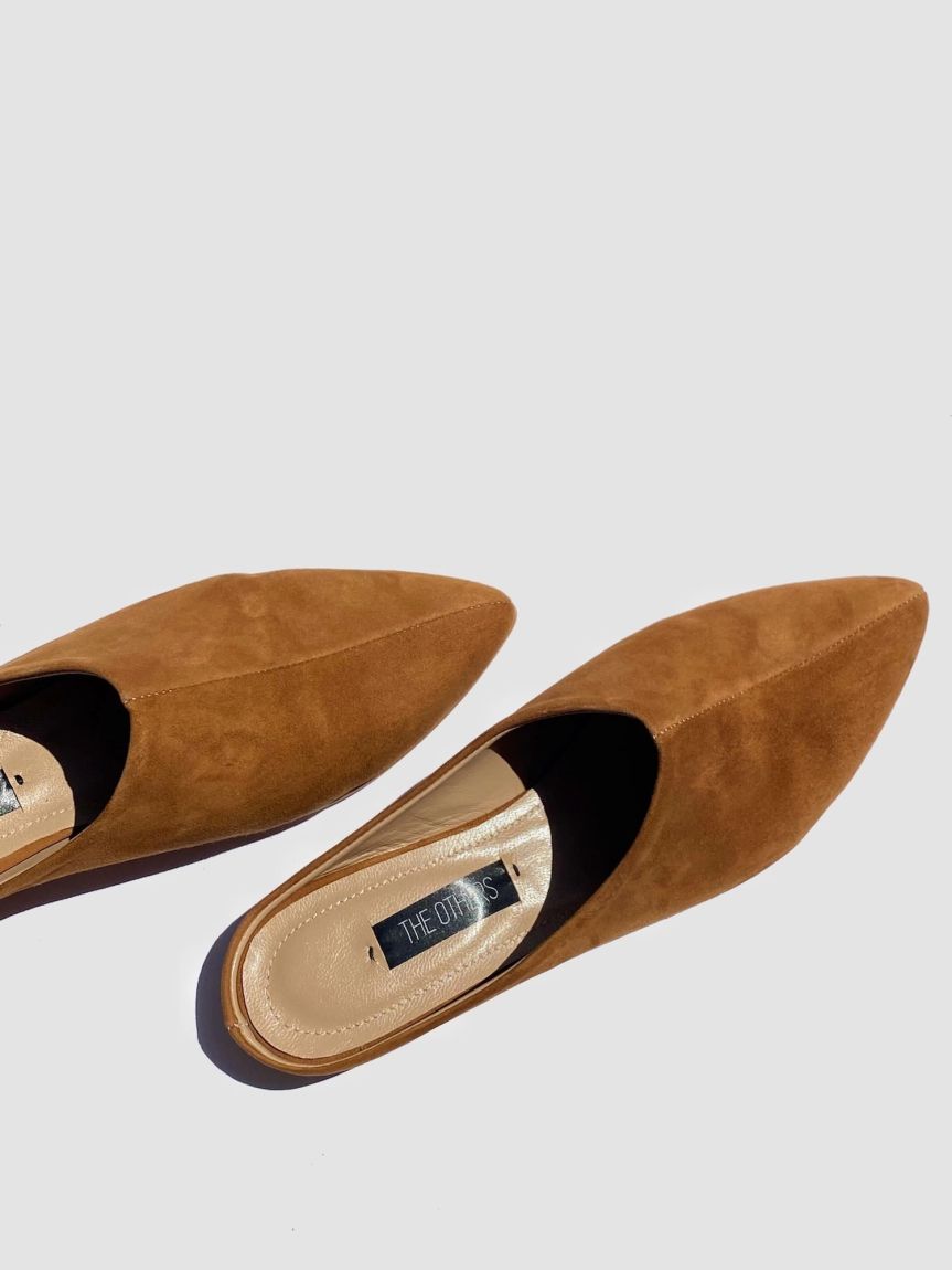 Brown suede mules with a front seam